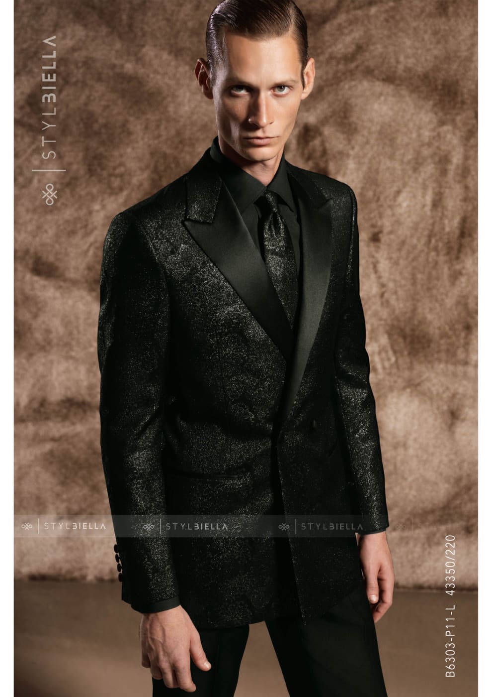 Luxury Italian wedding suit fabric detail